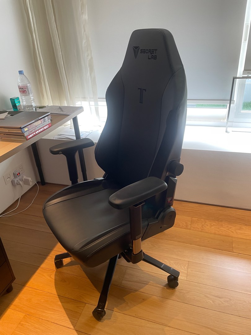 Secretlab omega pret sales