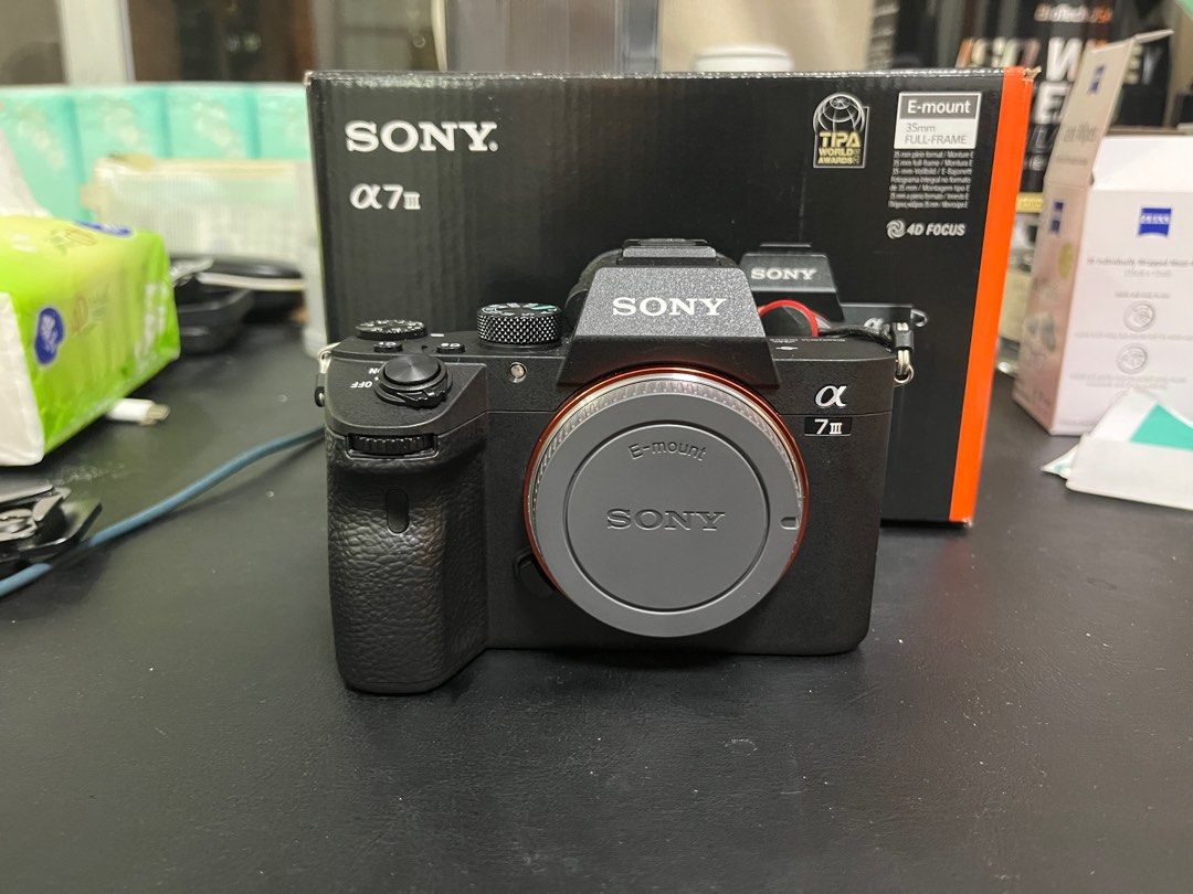 Sony a7iii 新淨機身, 攝影器材, 相機- Carousell