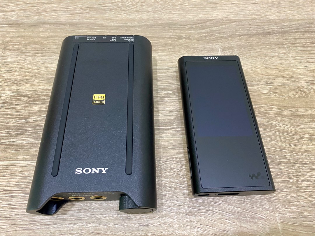 Sony Walkman music players NW ZX-300 + Sony portable headphone 