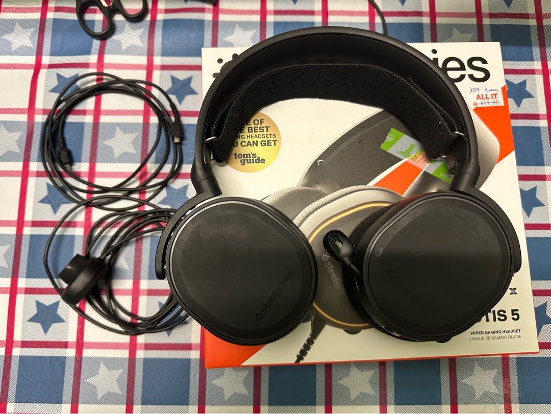 Steelseries Arctis 5 Audio Headphones Headsets on Carousell