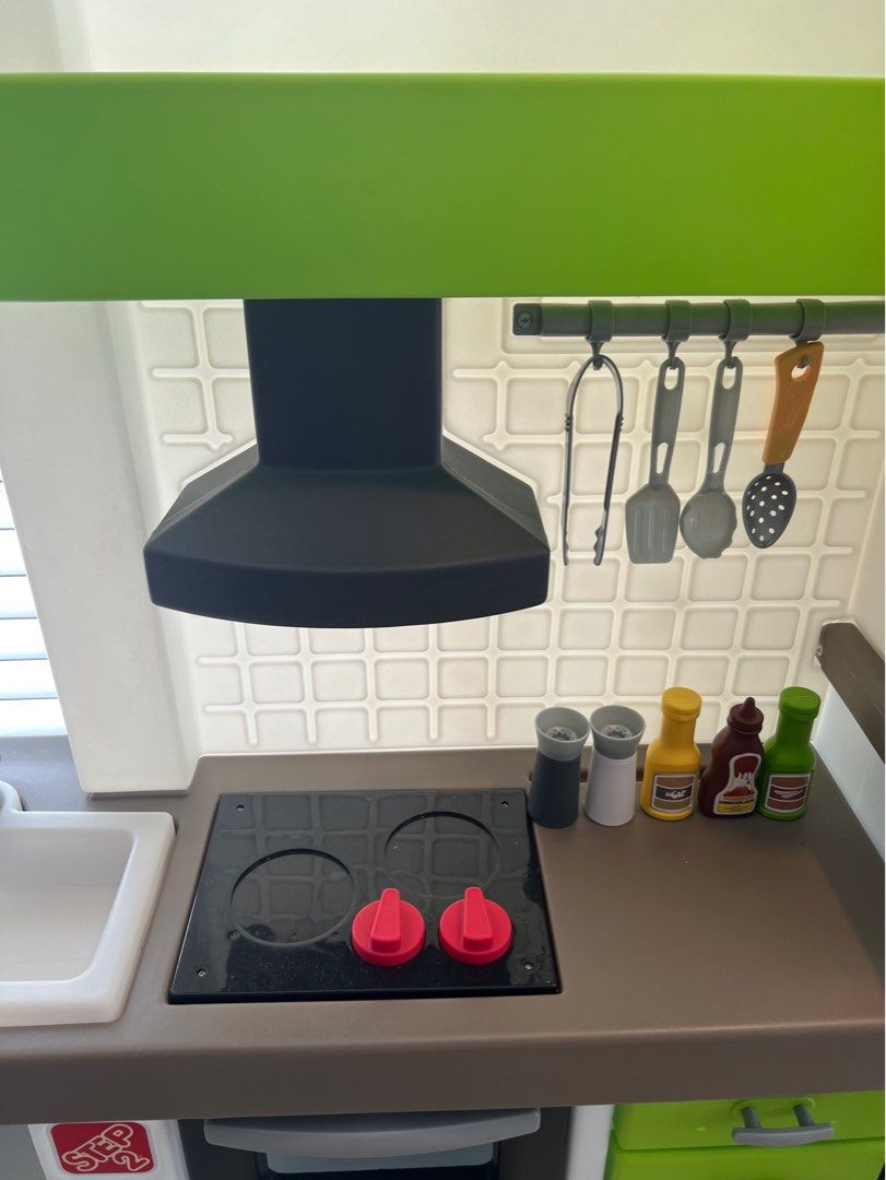Step2 euro cheap edge kitchen