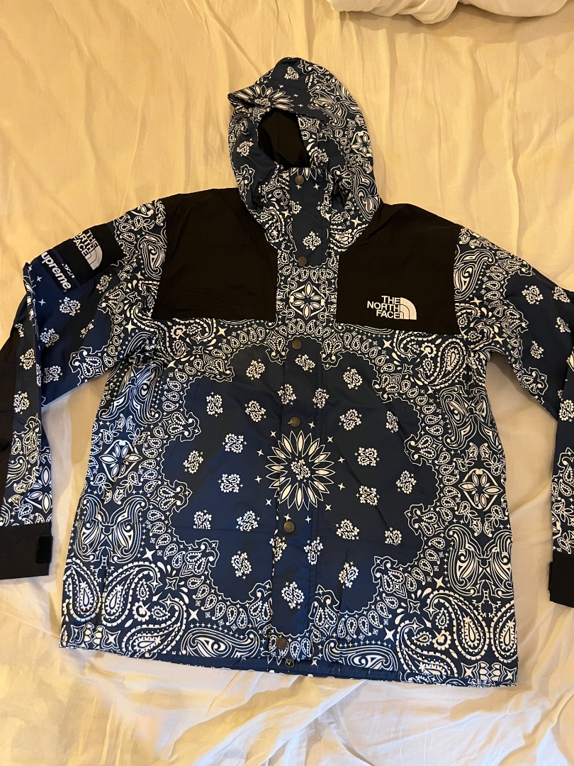 Supreme The North face Bandana 腰果花Navy, 名牌, 服裝- Carousell