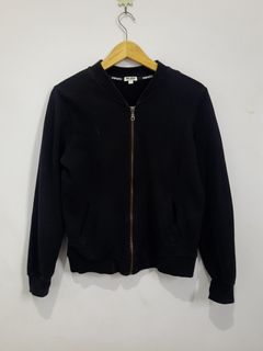 (Kategori: ) berada di . Dikirim oleh eriva08_ (ID iklan 1255636964, Gambar 1). Deskripsi: .