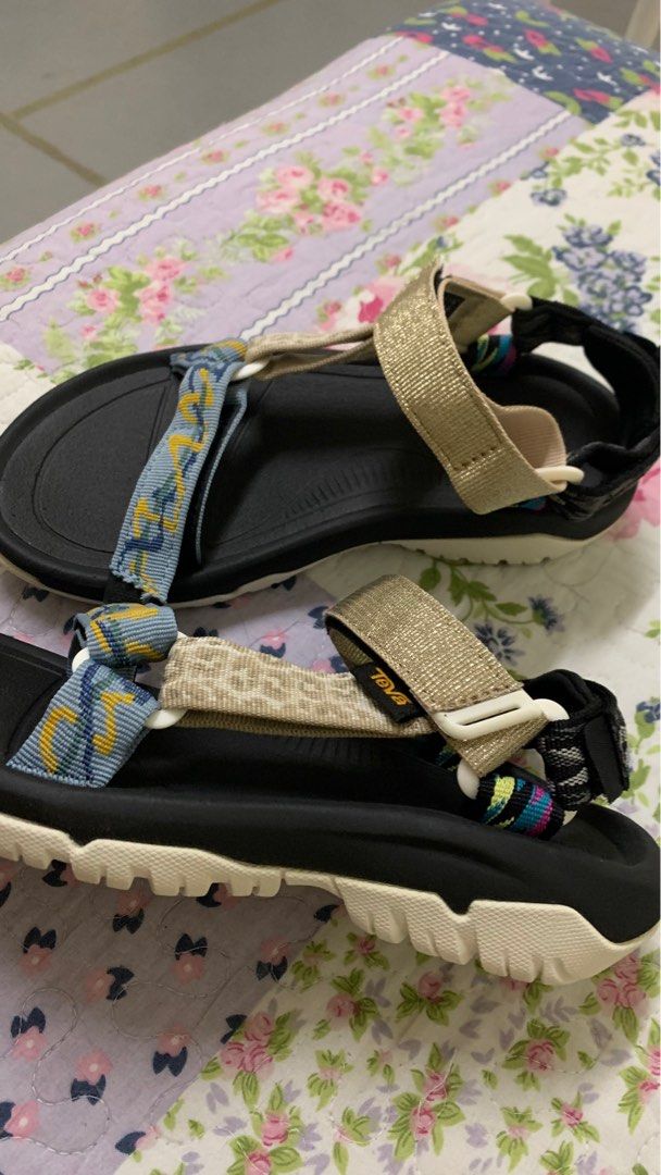 Teva upcycle best sale