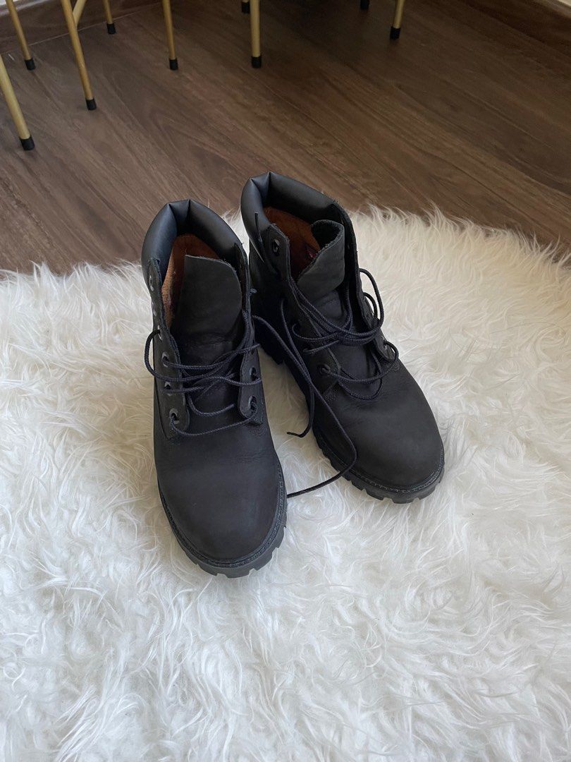 All black timberlands best sale kids
