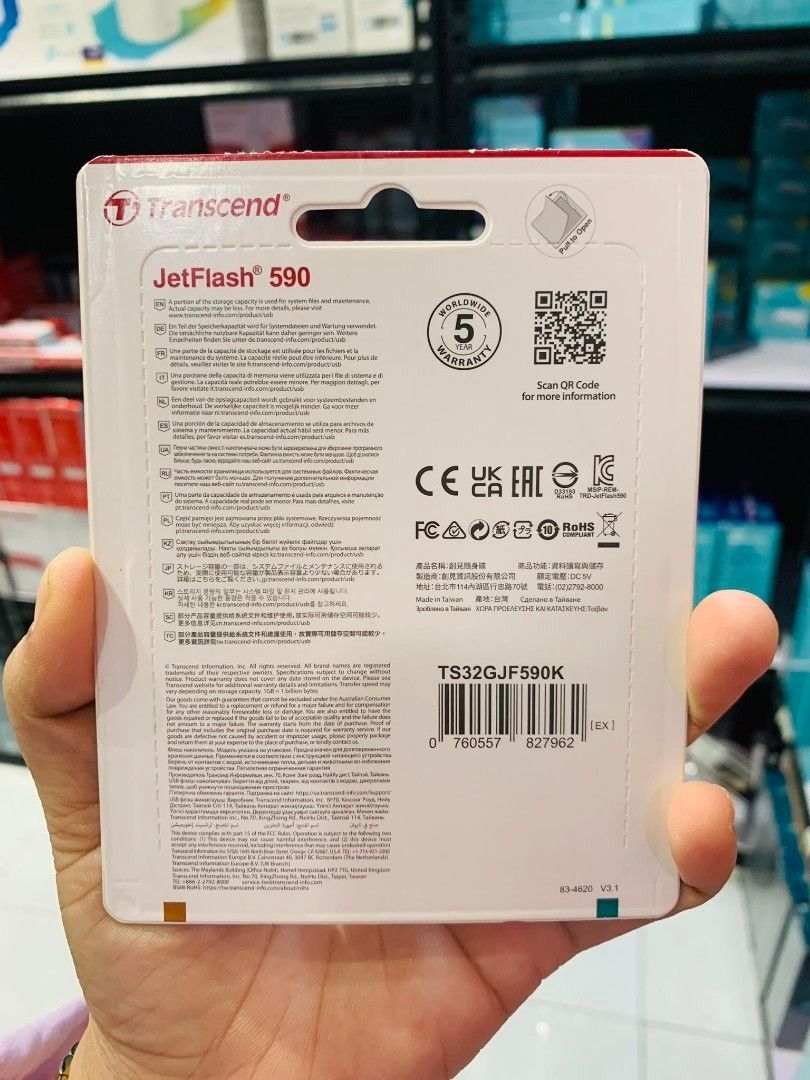 Transcend 32GB JF590 Flash Drive USB 2.0 Push Type Capless TS32GJF590K ...