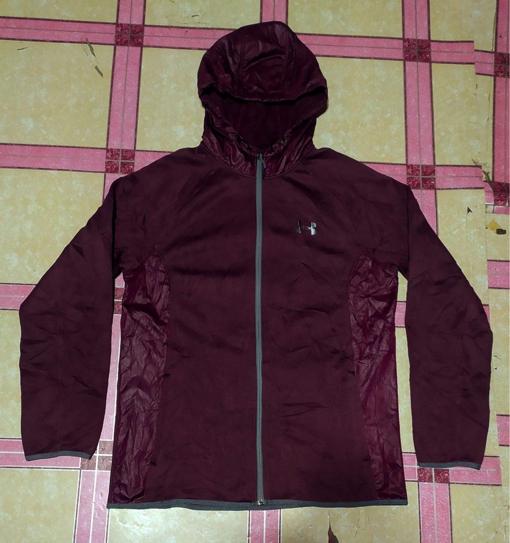 Under on sale armour 1302443