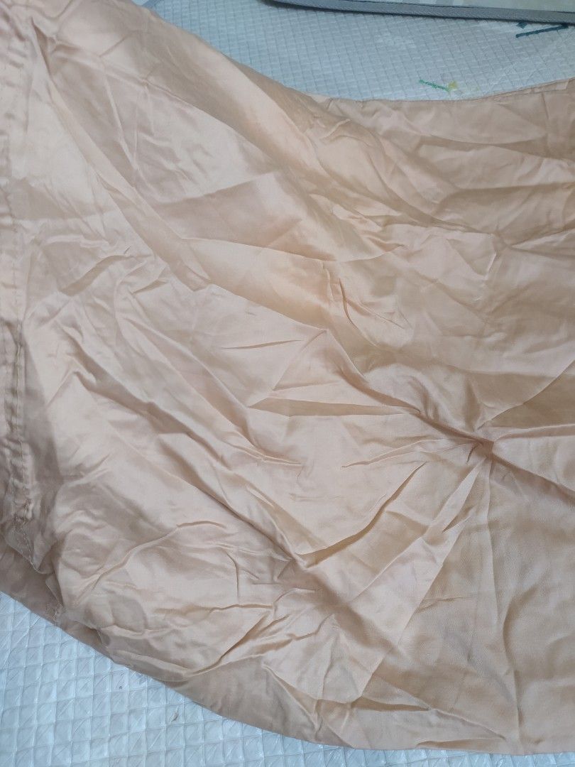 US UKAY PILLOWCASES PAIR STANDARD SIZE CINDY CRAWFORD BRAND, Furniture