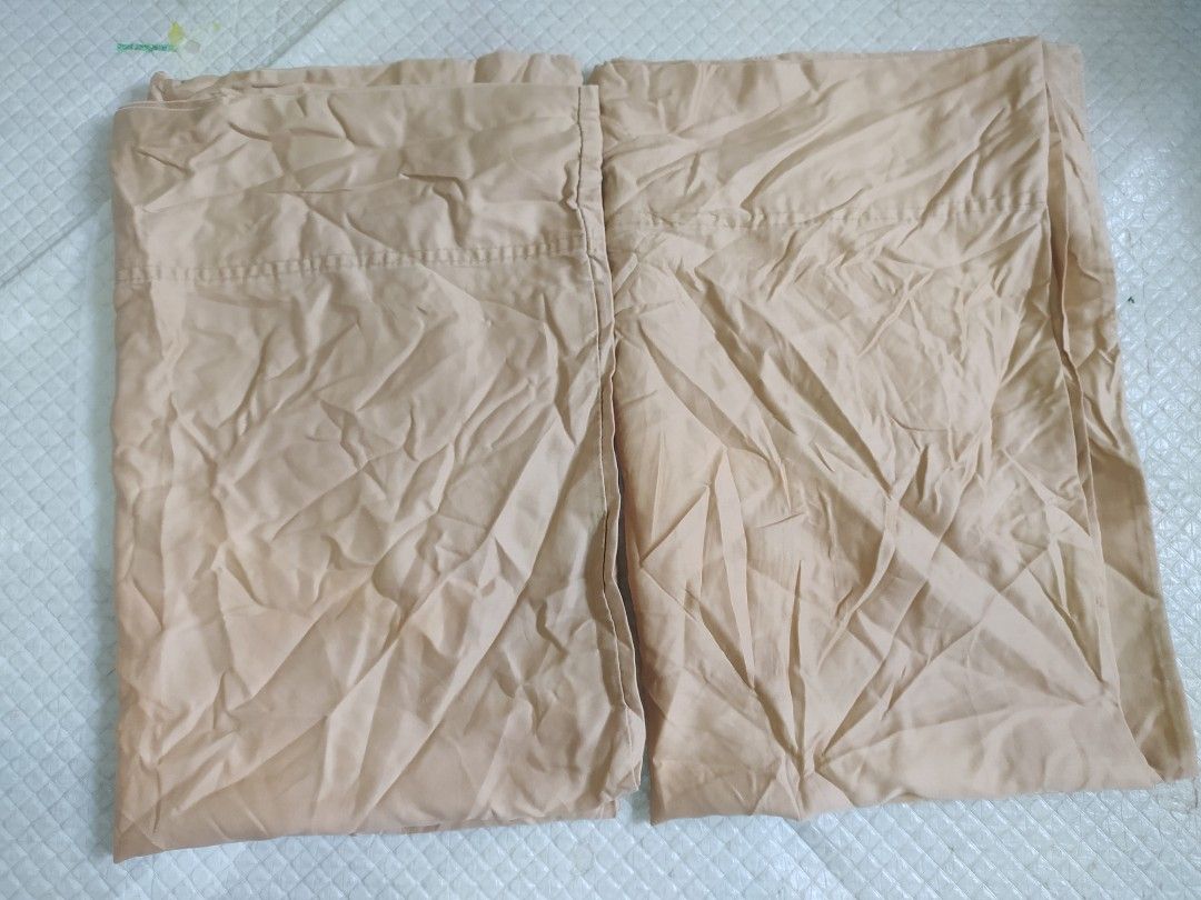 US UKAY PILLOWCASES PAIR STANDARD SIZE CINDY CRAWFORD BRAND, Furniture