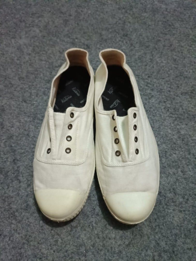 Victoria Sneakers Orii size 41, Fesyen Wanita, Sepatu di Carousell