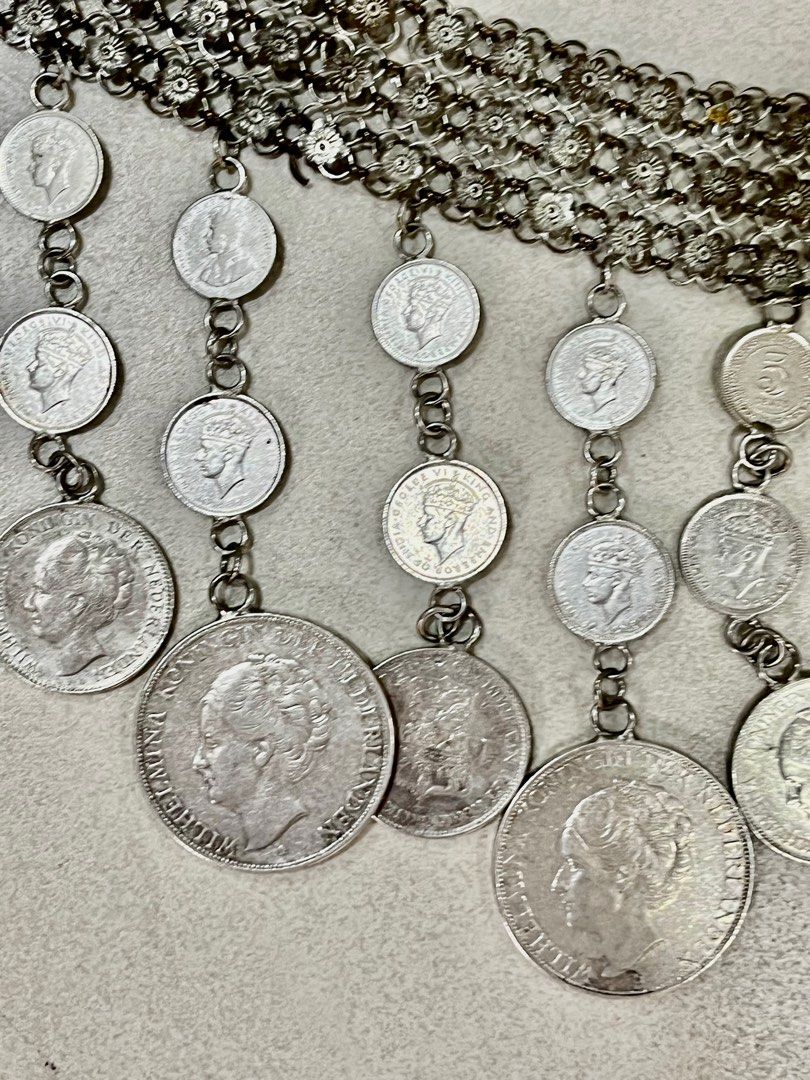 Vintage Netherlands 1932 1941 silver coins belt Hobbies Toys