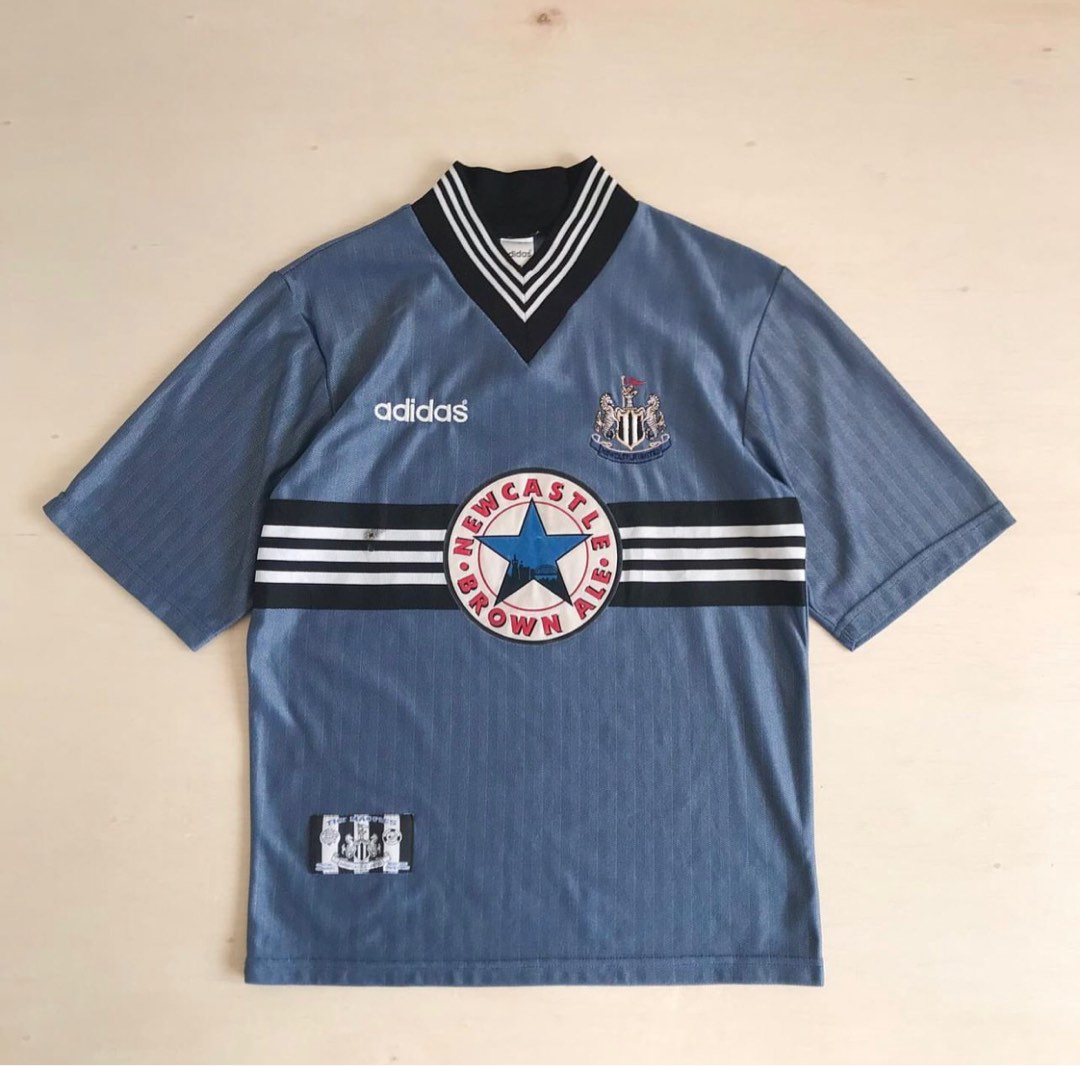 Vintage Newcastle Away Jersey 1996/1997, Fesyen Pria, Pakaian , Atasan