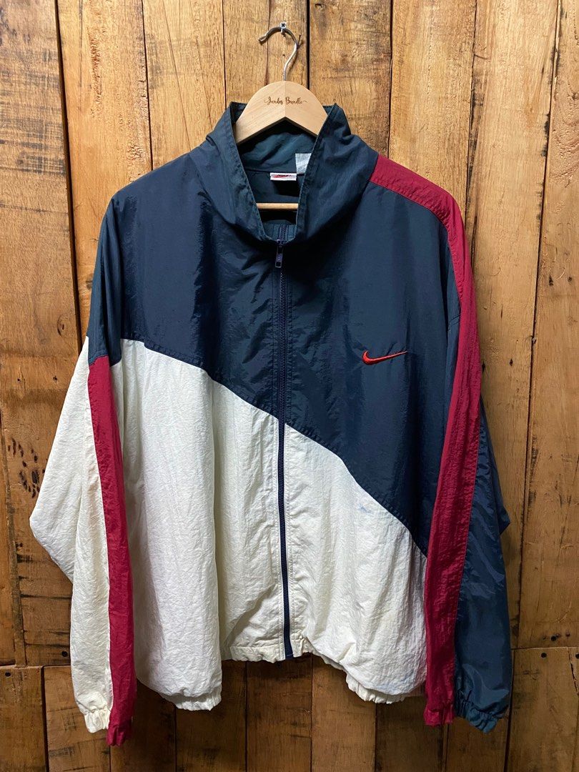 Vintage nike outlet windrunner