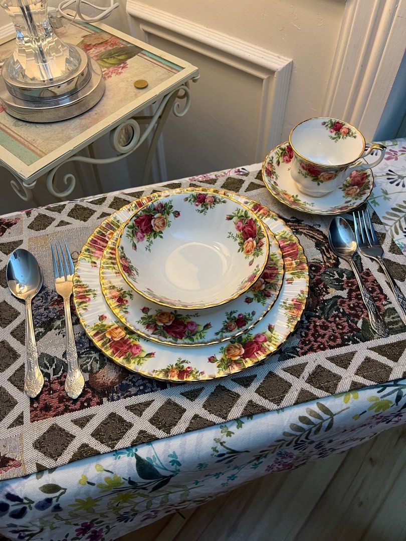 Vintage Royal Albert Old Country Rose Set Furniture Home Living