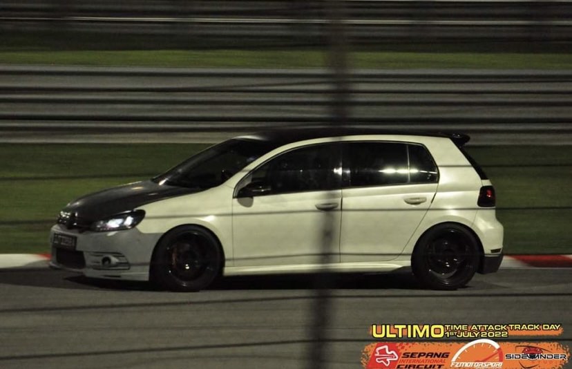 (Category: ) located in . Submitted by recaro (Listing ID 1255759510, Image 1). Description: .