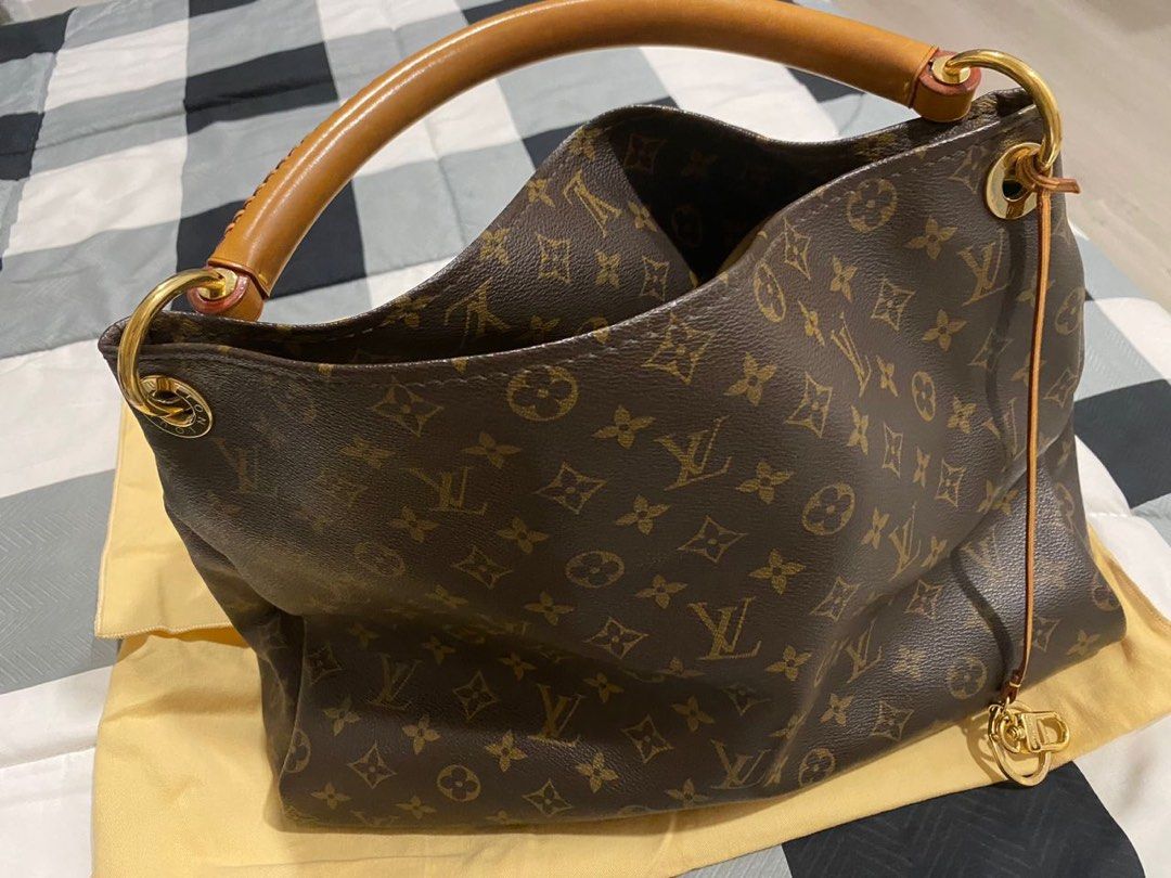 louis vuitton artsy mm discontinued