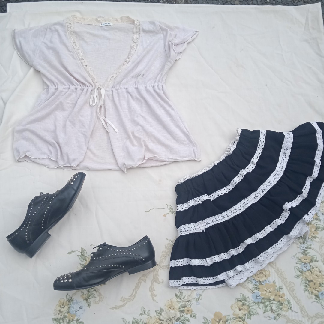 y2k 90s dainty fairycore cottagecore tie up white lace top and black ...