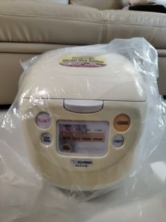 （分類：）位於 。 由 liamtan852 提交（商品編號 1255673110，圖片 1）。簡介： 。