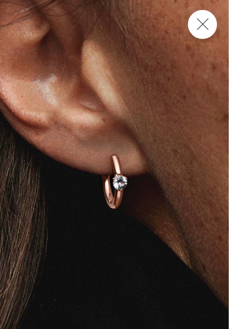 Light blue solitaire huggie hoop discount earrings