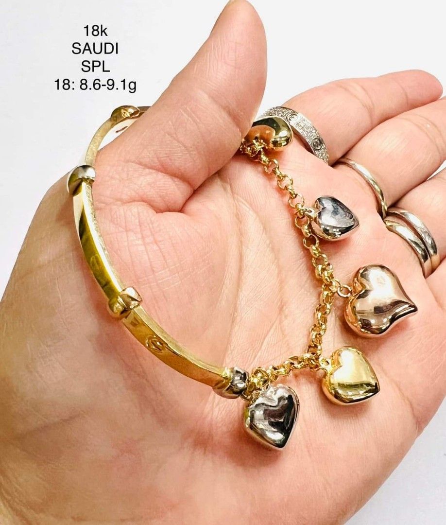 18K Saudi Gold Half Bangle (Category: Bracelets) located in Manila. Submitted by RealGoldPawnable18K21K24K (Listing ID 1252419291, Image 1). Description: For those interested Buyer's, Please Read‼️ 🔵 Sa mga nag dududa po, please paki-check po muna reviews ko dito sa carousell bago po kayo makipagtransact sakin para sa ikakapanatag nyo po. Dahil Payment First policy po ako. NO MEET UP / NO COD‼️ 🔴 LEGIT GOLD SELLER w/ DTI Permit Registered📃 ⚫ F
