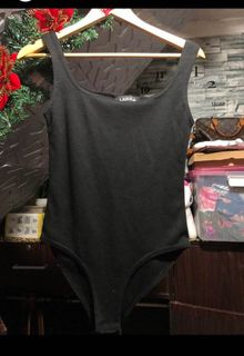 (Category: ) located in . Submitted by trendeemoodshop2022 (Listing ID 1252466740, Image 1). Description: .