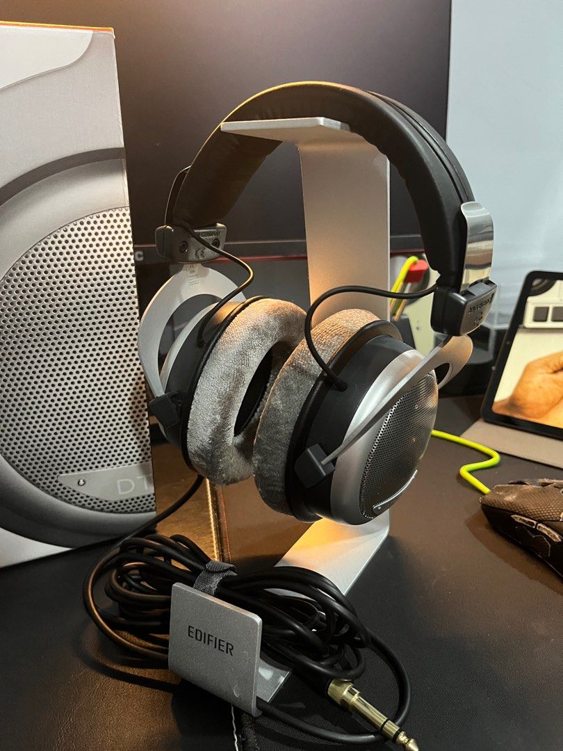 600Ohm Beyerdynamic DT 880 600 Ohm Edition Semi Open back