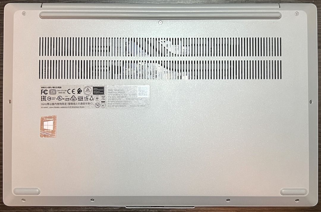 90%新Lenovo Ideapad 5 14ALC05, Ryzen 5 5500U, 8GB Ram, 全新512GB