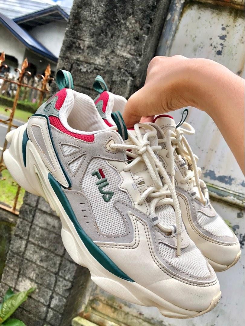 Fila Skipper Dad Shoes Carousell