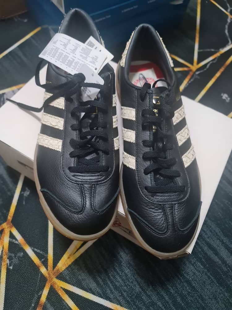 Adidas hamburg fish market, Men's Fashion, Footwear, Sneakers on Carousell
