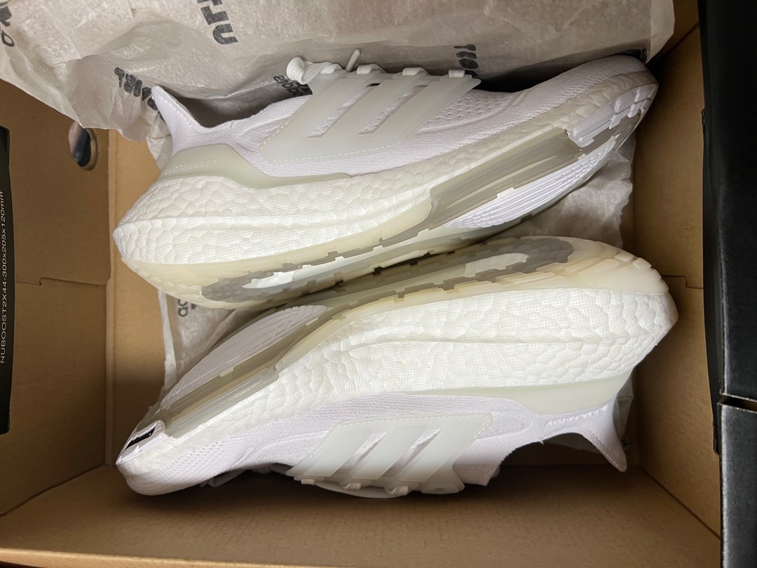 Adidas ultra boost 38 top