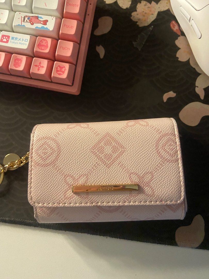 Aldo hotsell pink wallet