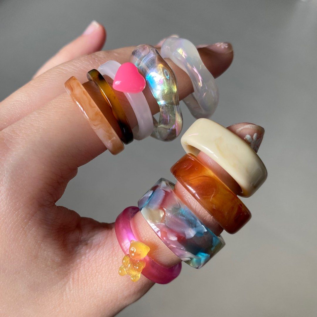 Chunky resin clearance rings