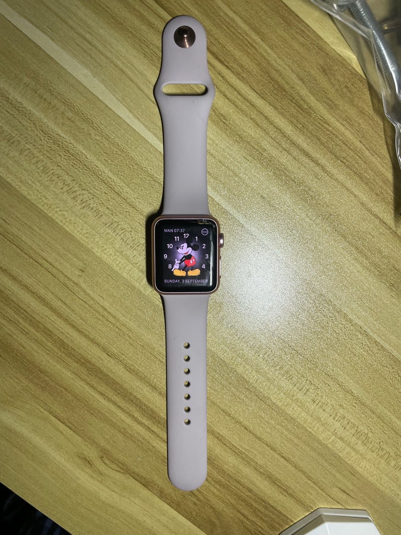 Rose gold gen 3 apple watch clearance