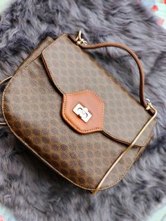 (Category: ) located in . Submitted by shopmistash (Listing ID 1252394386, Image 1). Description: .