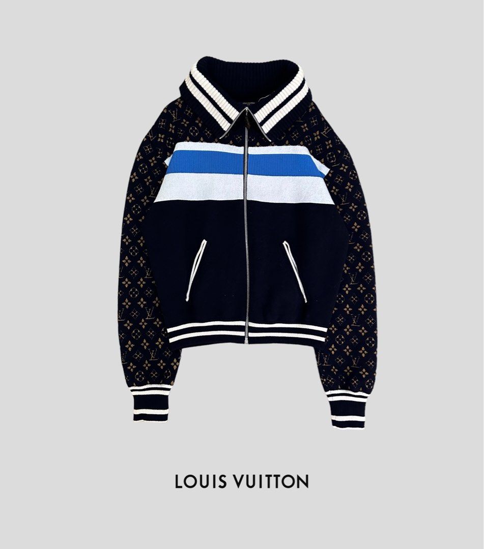 LOUIS VUITTON Reversible Pinstripe Nylon Hooded Jacket White. Size 34