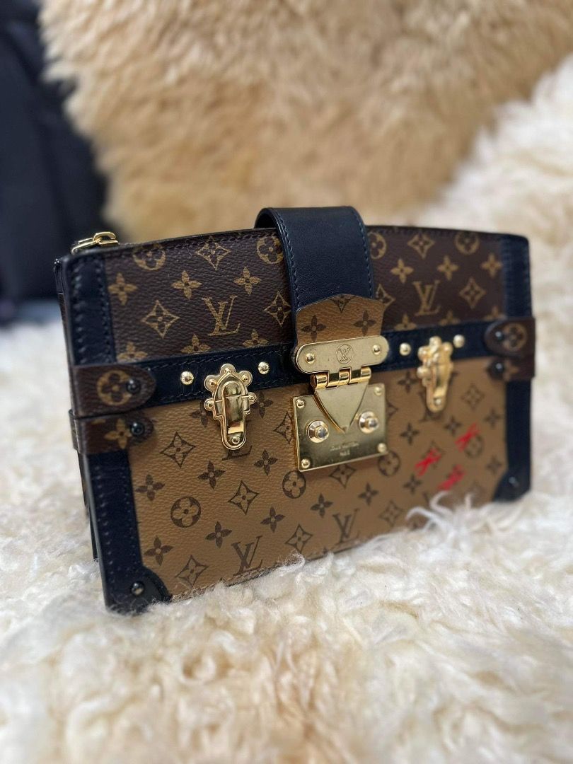 Authentic Louis Vuitton Petite Malle (Category: Luxury Bags & Wallets) located in Quezon City. Submitted by hellopatchi (Listing ID 1252413929, Image 1). Description: Petite Malle 8/10 Condition inclusions: strap, dustbag .