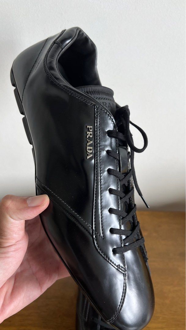 Authentic Prada Leather trainers men shoe