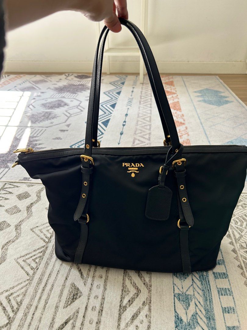 Prada tessuto outlet nylon tote bag