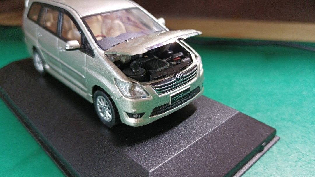 Diecast store auto 2000