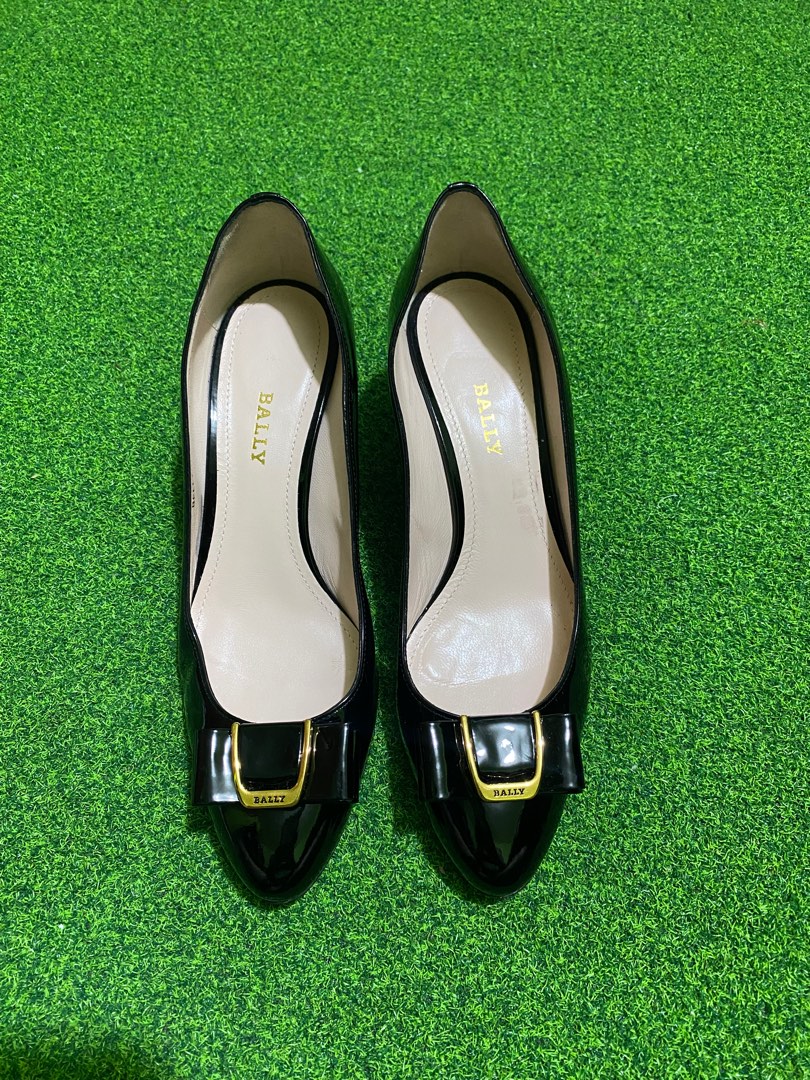 bally pumps