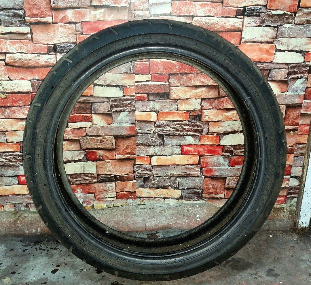 Battlax big bike tire, Motorbikes, Motorbike Parts & Accessories, Tires