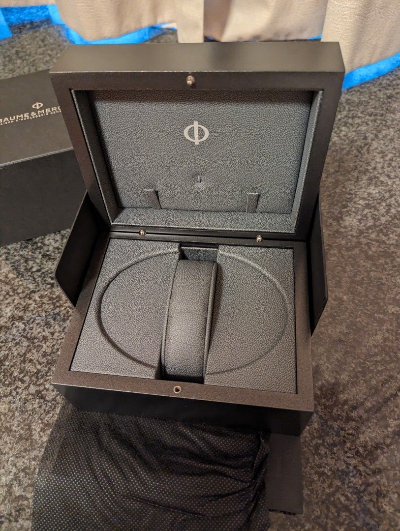 Baume et Mercier Classima 40mm MOA10354 with box and warranty