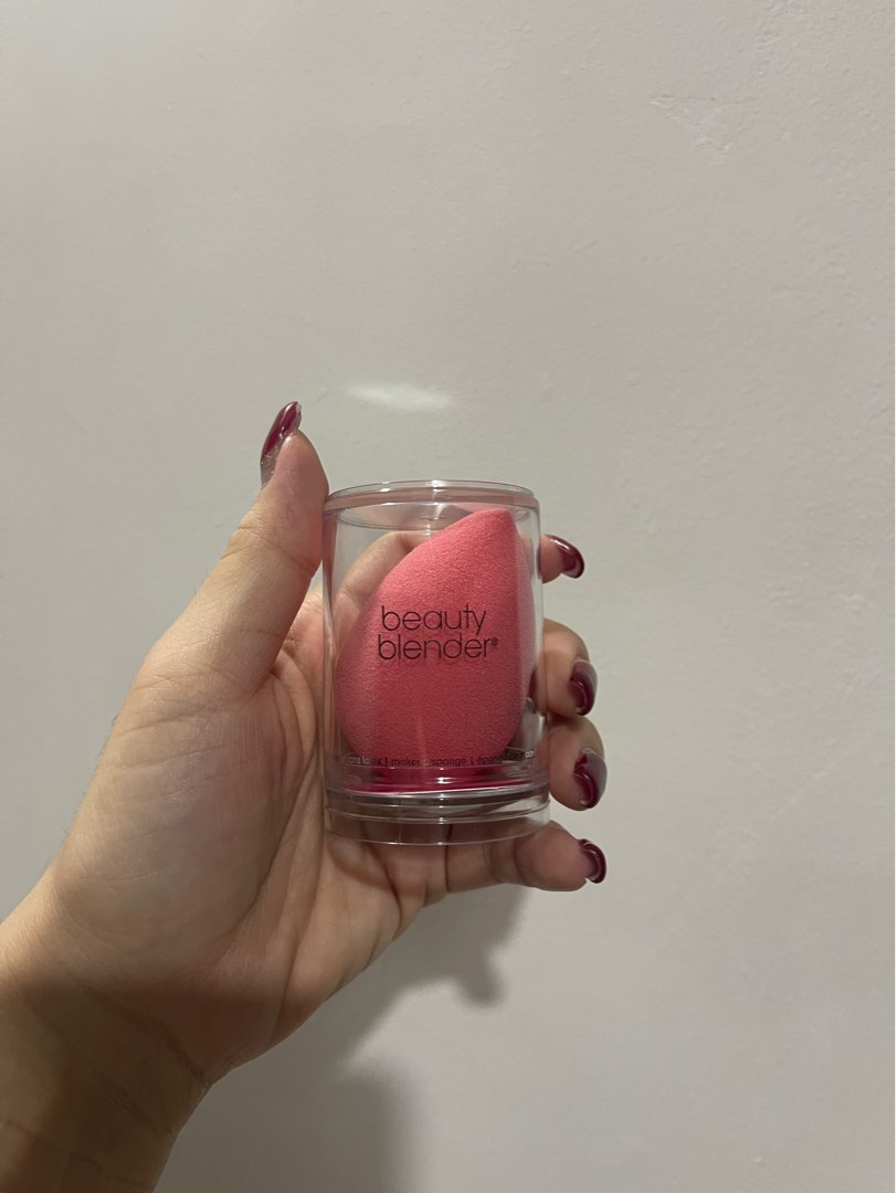 Authentic Beauty Blender Cheeky Makeup Sponge, Beauty & Personal Care