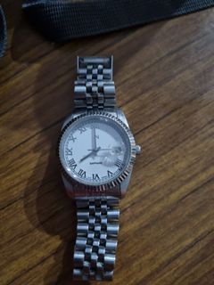 (Category: ) located in . Submitted by jayzz888 (Listing ID 1252574529, Image 1). Description: .