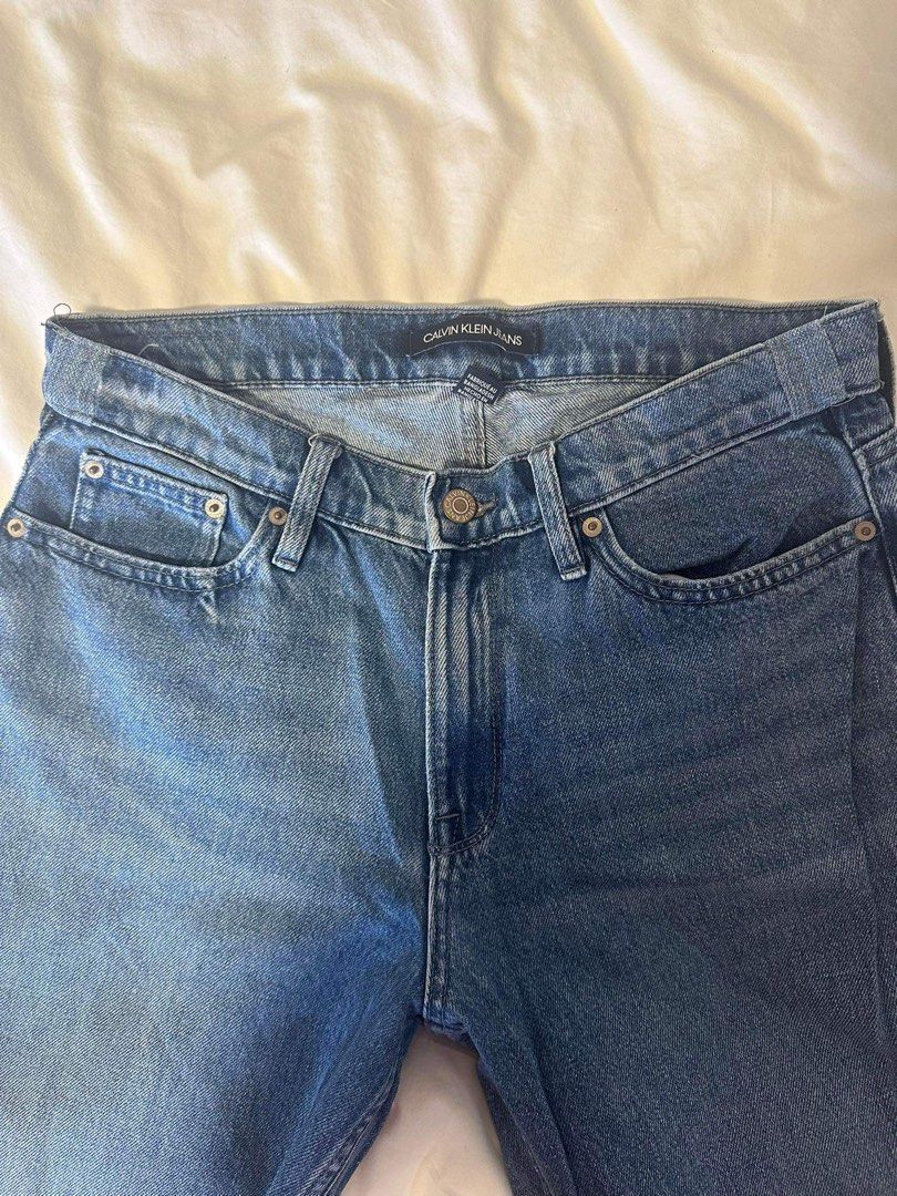 Brand new clavin klein mom jeans (Category: Jeans) located in Makati City. Submitted by abbybit (Listing ID 1252458707, Image 2). Description: .