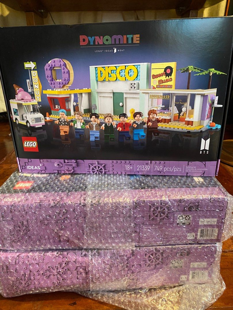 BTS x DYNAMITE LEGO DISCO (Category: Lego & Building Sets) located in Manila. Submitted by wardrobeinmnl (Listing ID 1252503834, Image 1). Description: .
