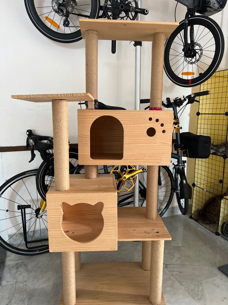 Cat Tower, Pet Supplies, Homes & Other Pet Accessories on Carousell