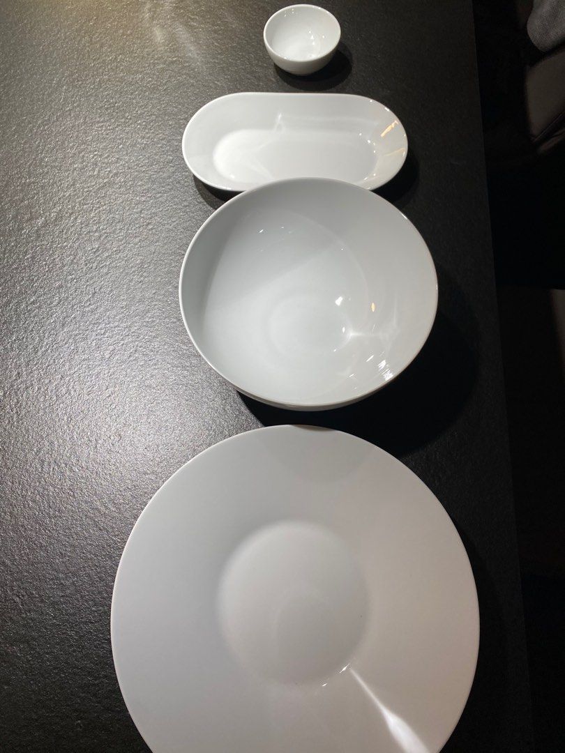 Cheap tableware shop