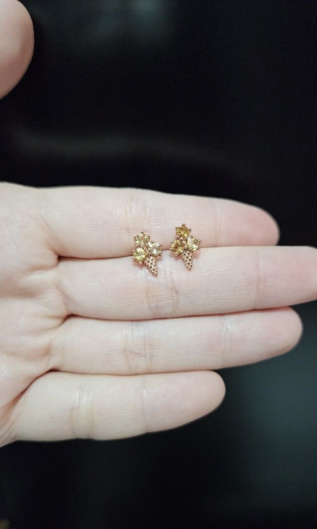 Gold ear sales tops with stones