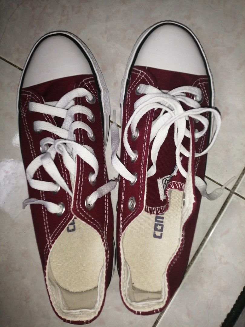 converse maroon 39